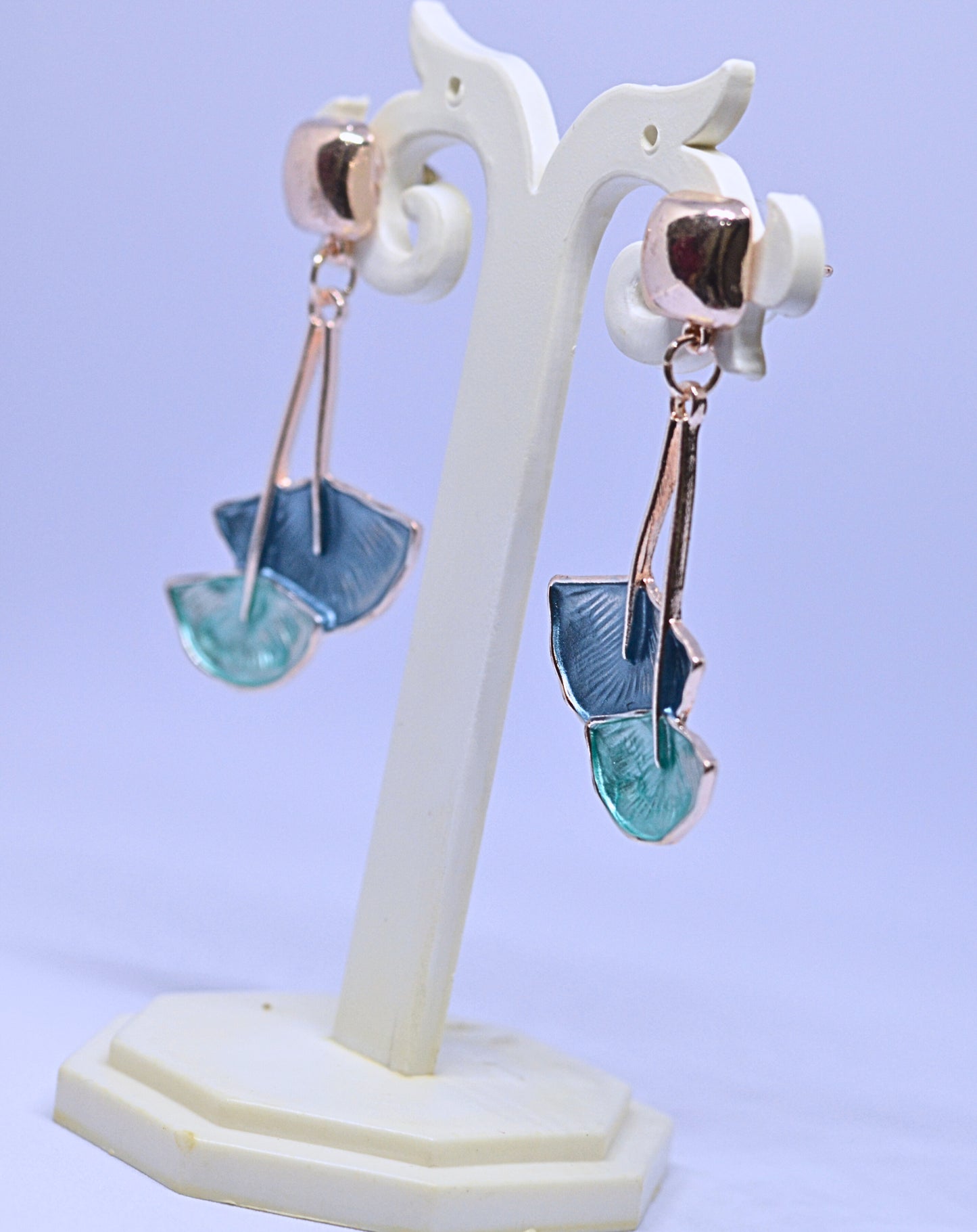 Stylish lotus leaf hanging earrings