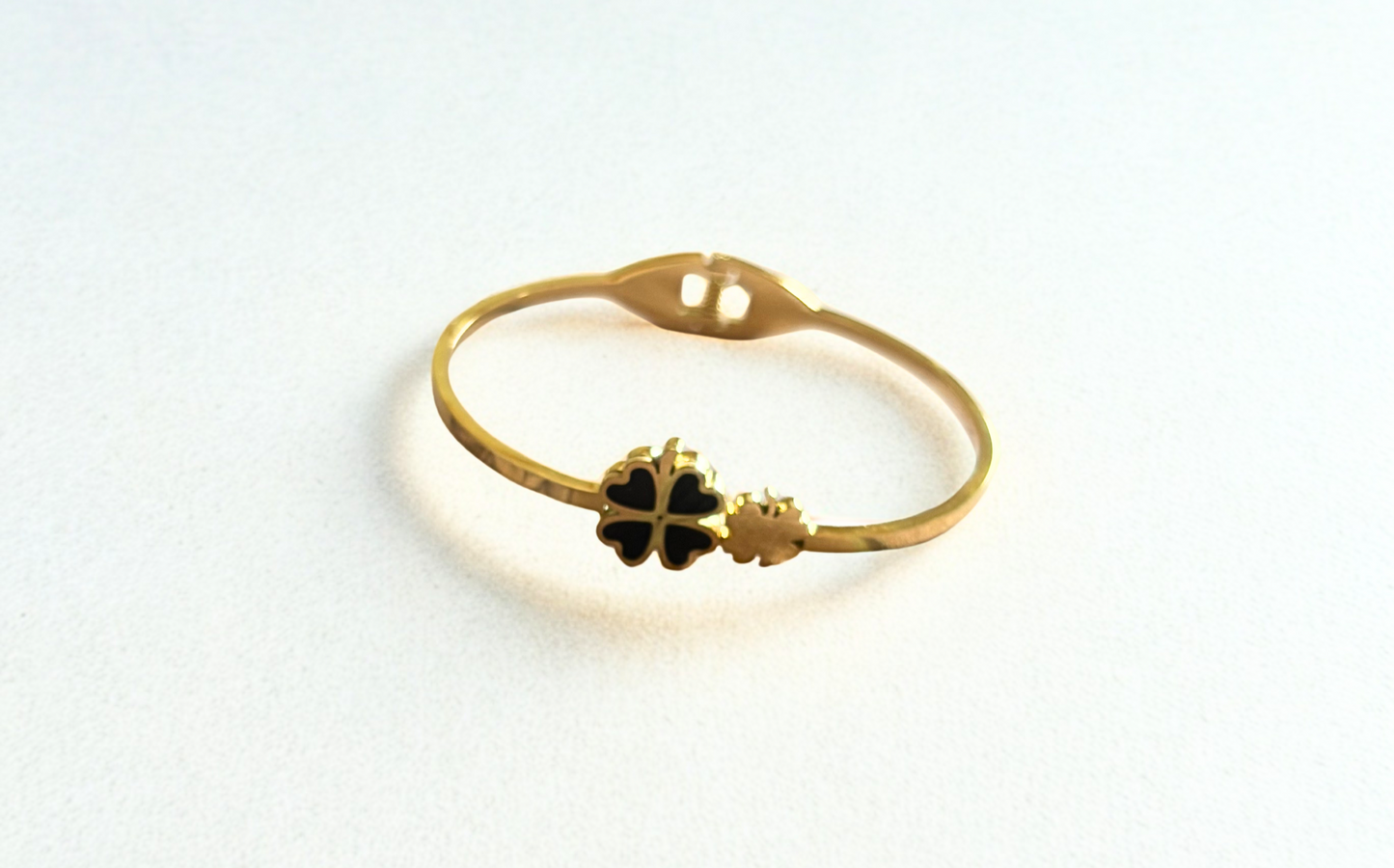 Stainless steel black flower design gold kada