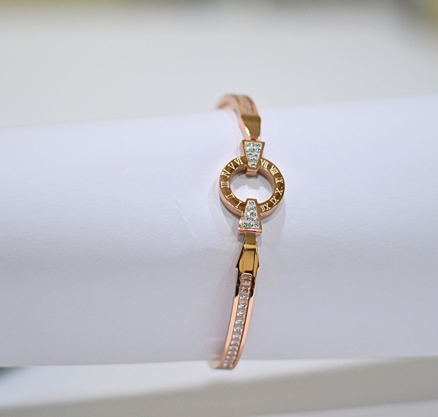 Open band Rose gold and diamond kada