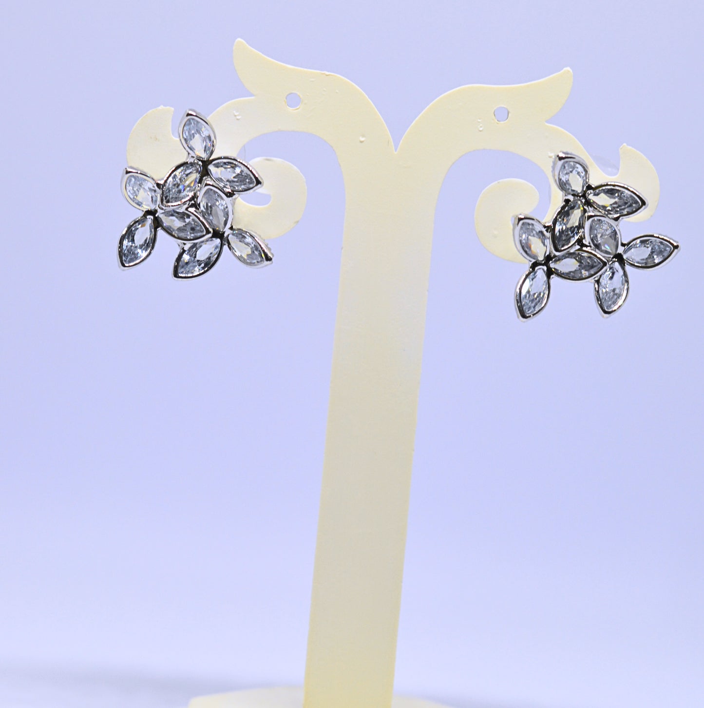 Imported tri-flower design in silver