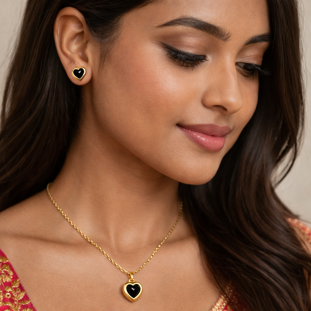 Classic Hear Shaped Jewellery Set