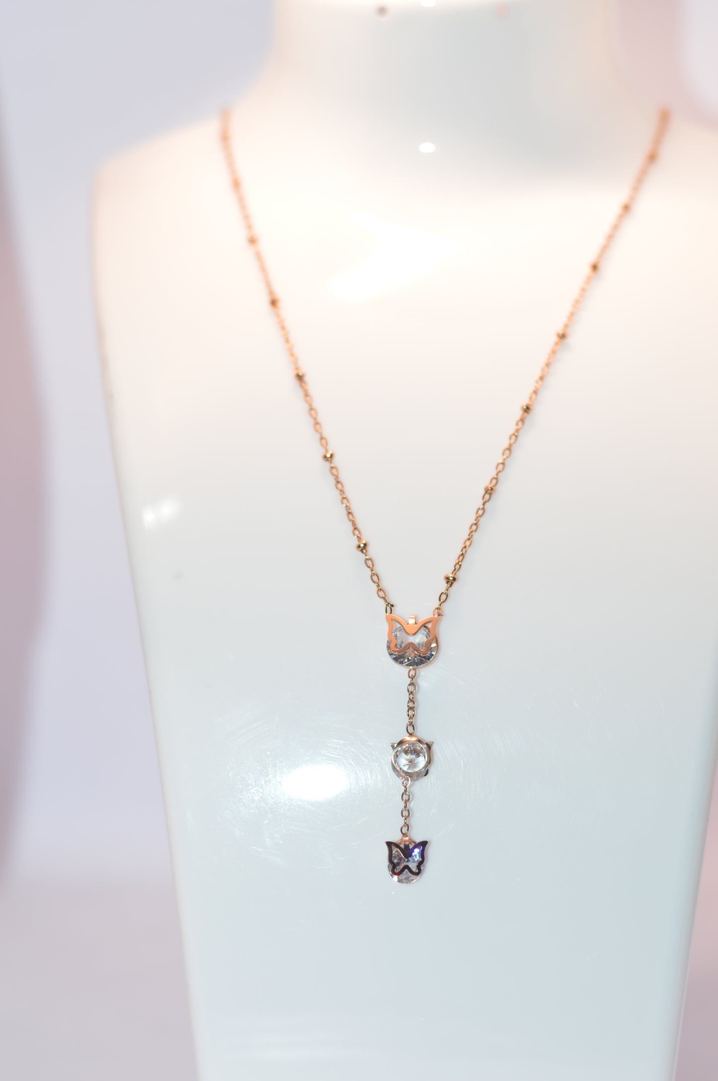 Rose gold chain with diamond and butterfly pendant