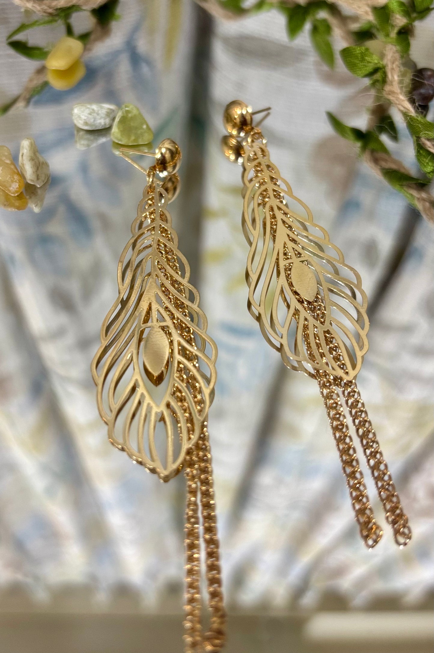 Peacock hanging feather design