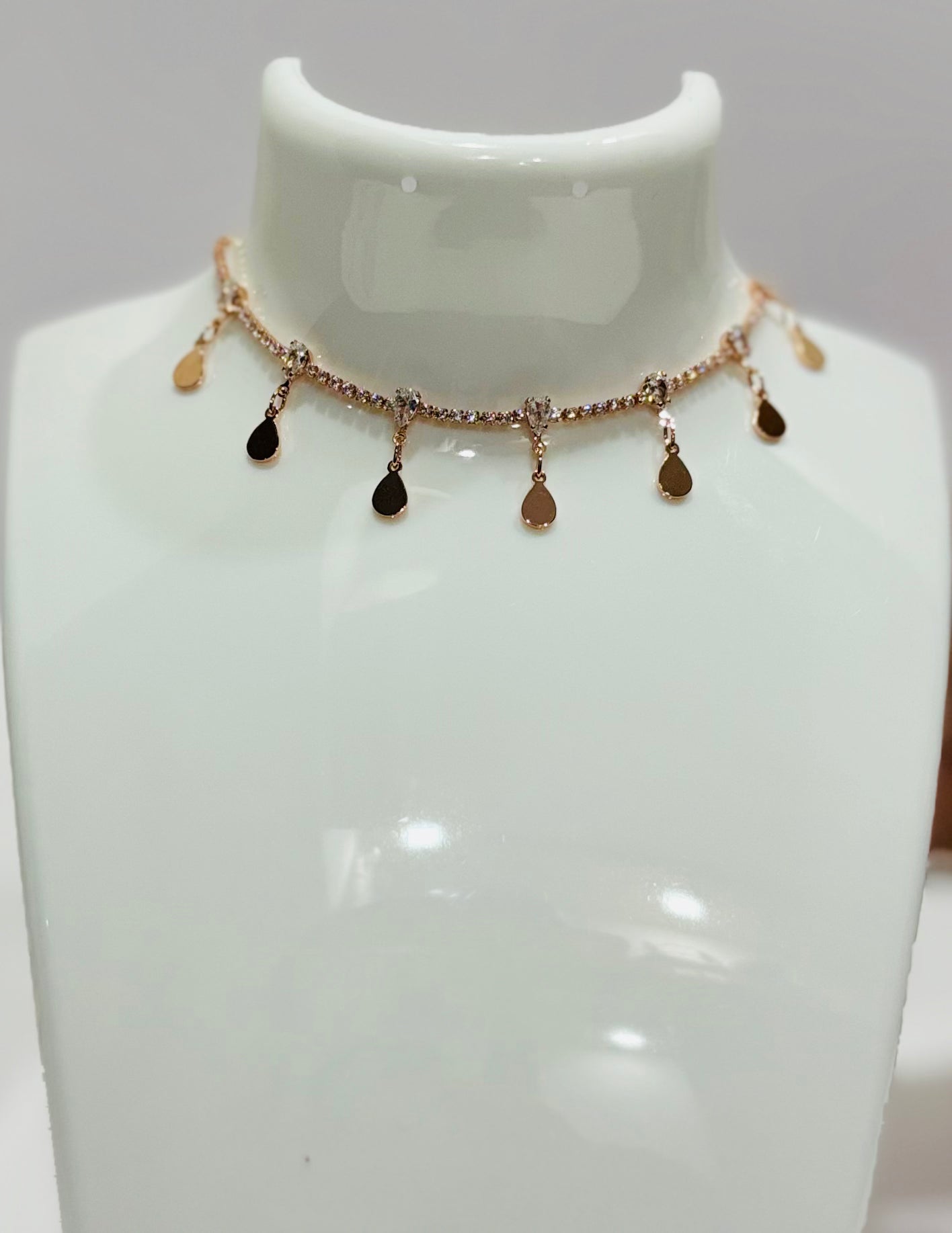 Rose gold choker necklace