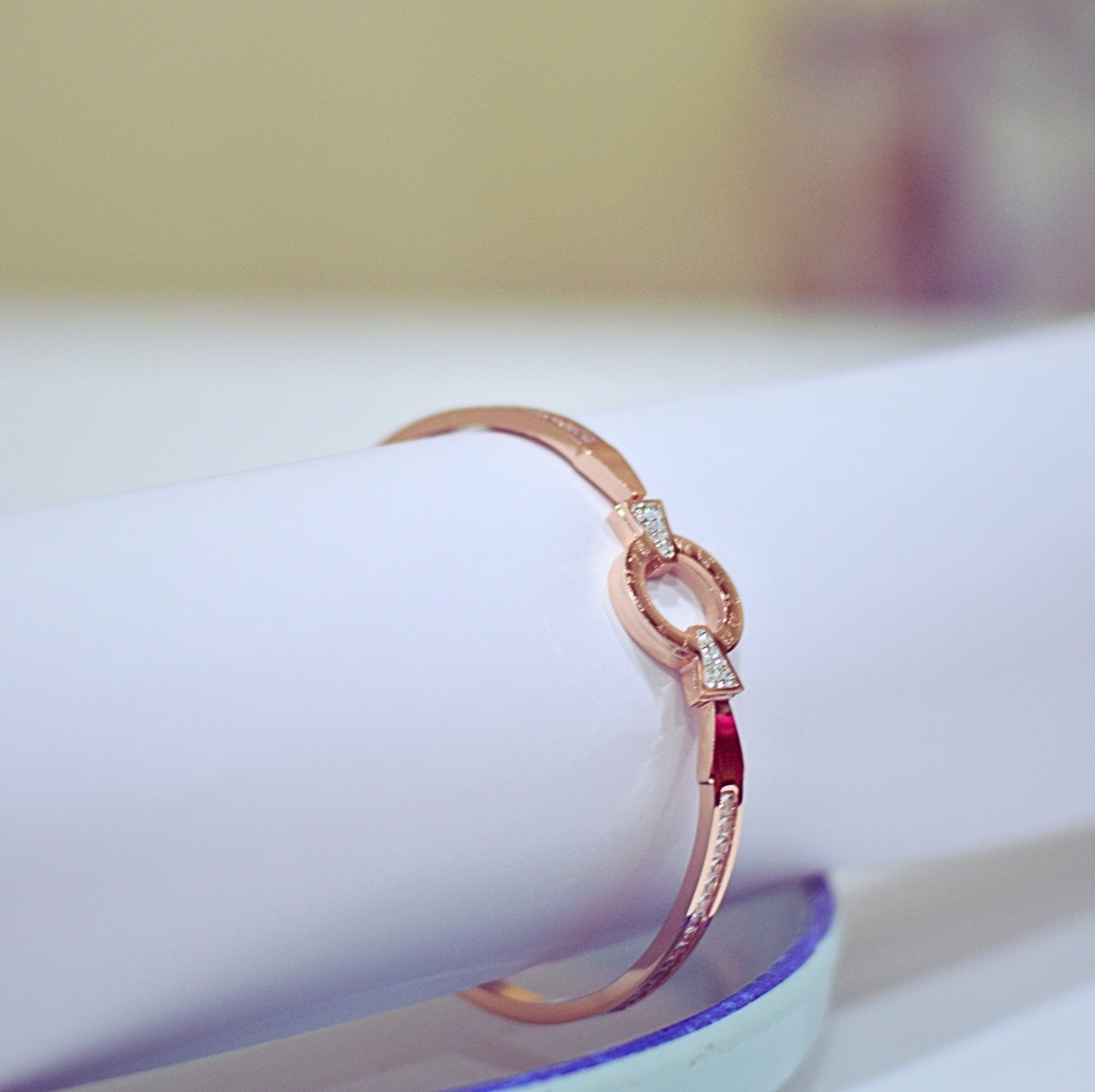 Open band Rose gold and diamond kada