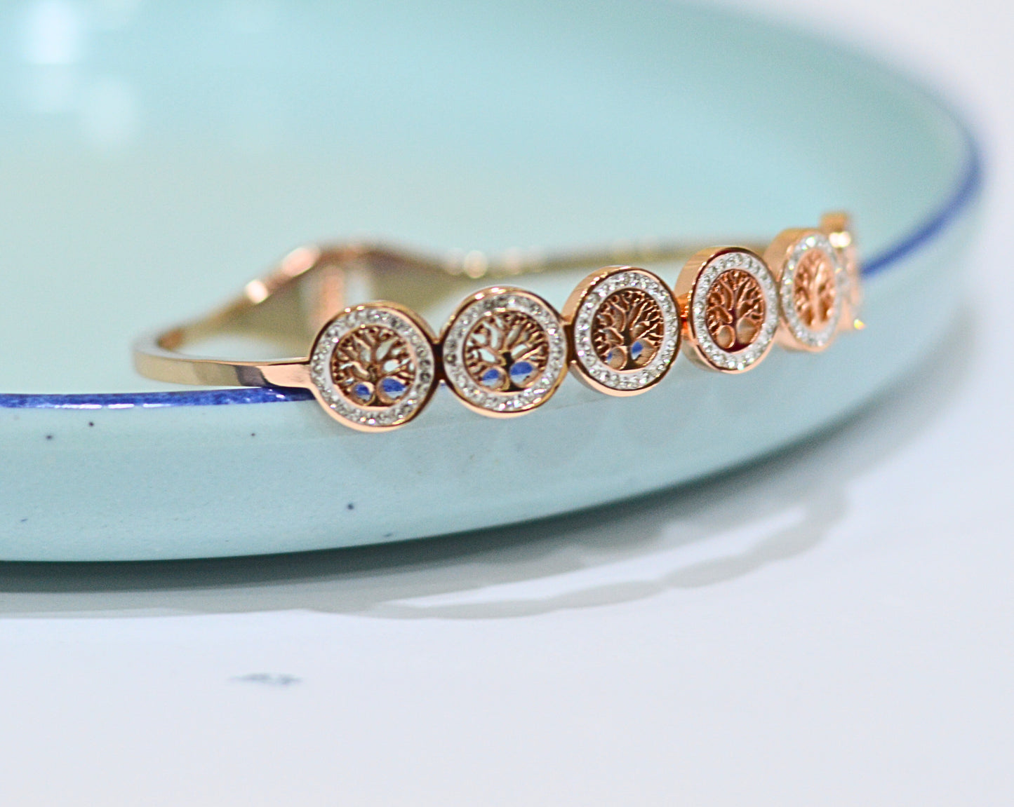 Rose gold and diamond kada