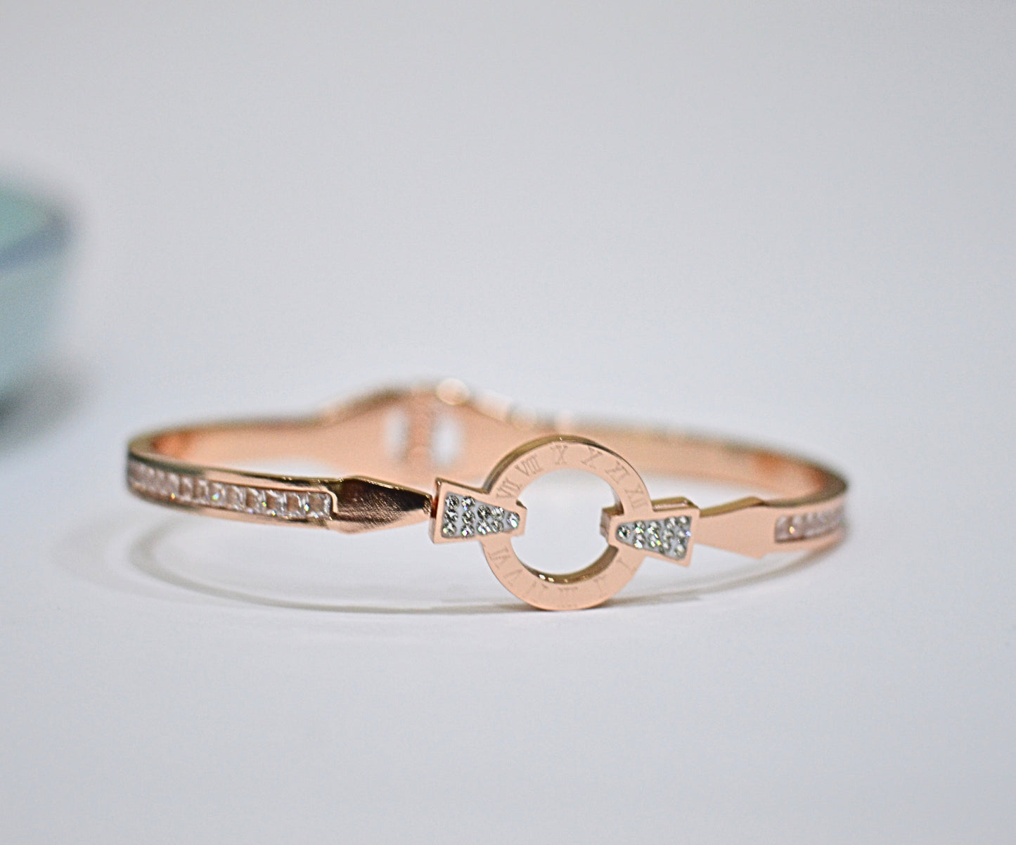 Open band Rose gold and diamond kada