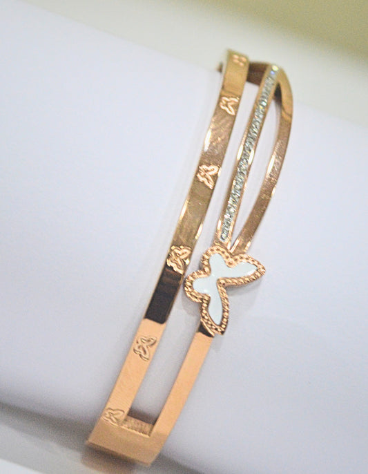 Rose gold and diamond kada