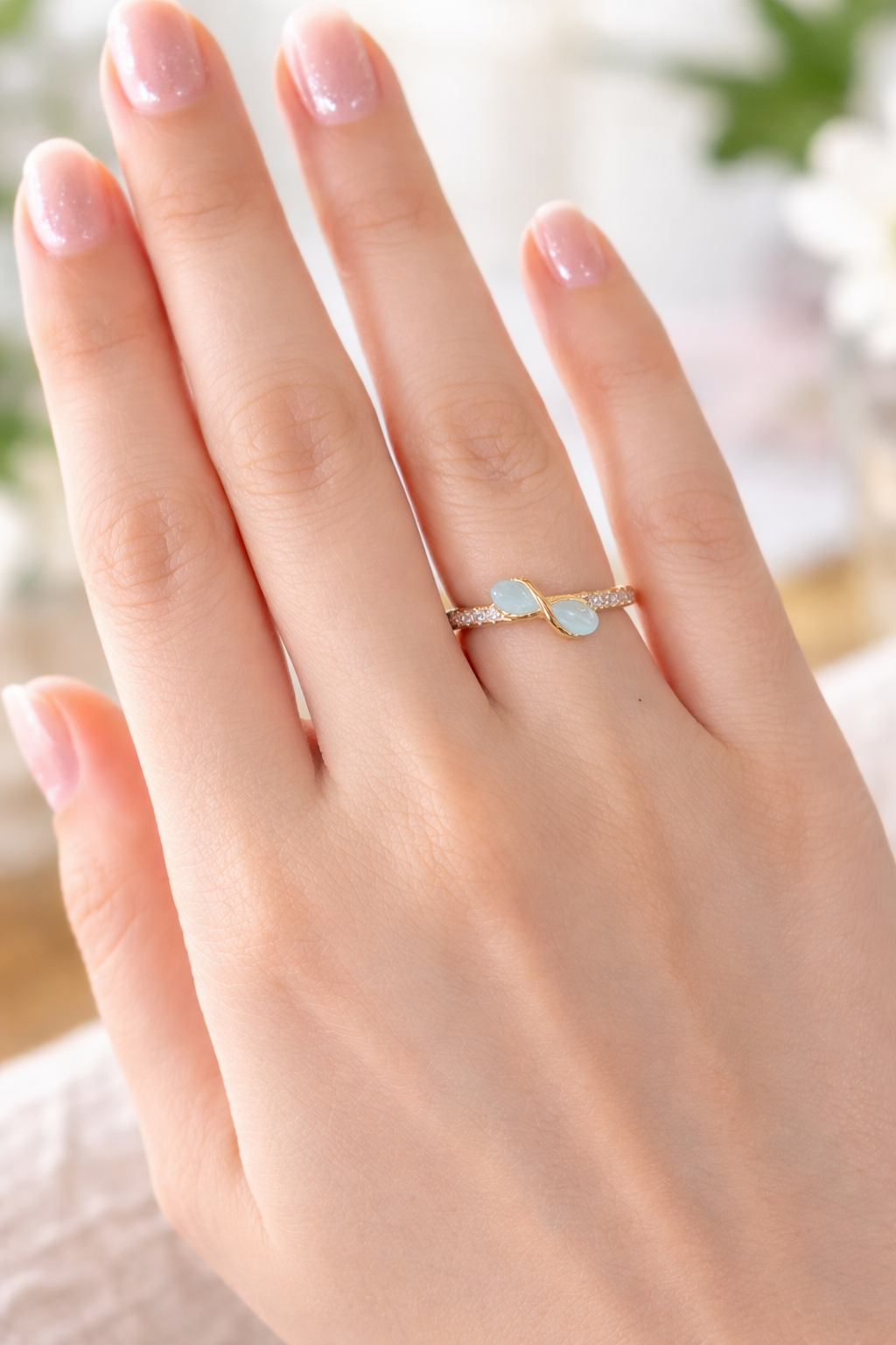 Serene Twist Dual-Stone Ring