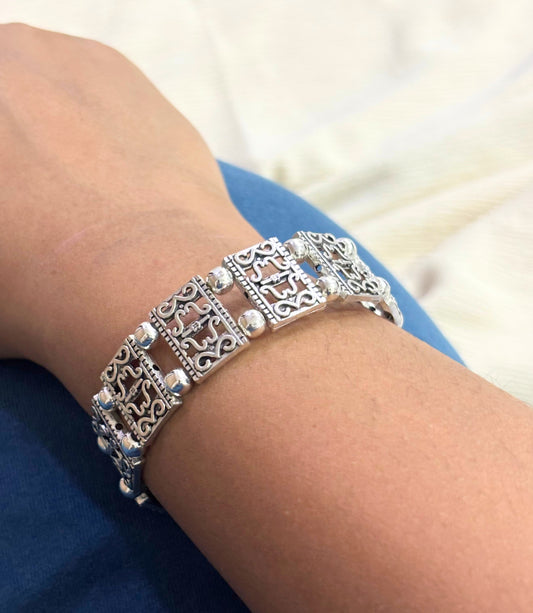 Oxidised Antique Motif Bracelet