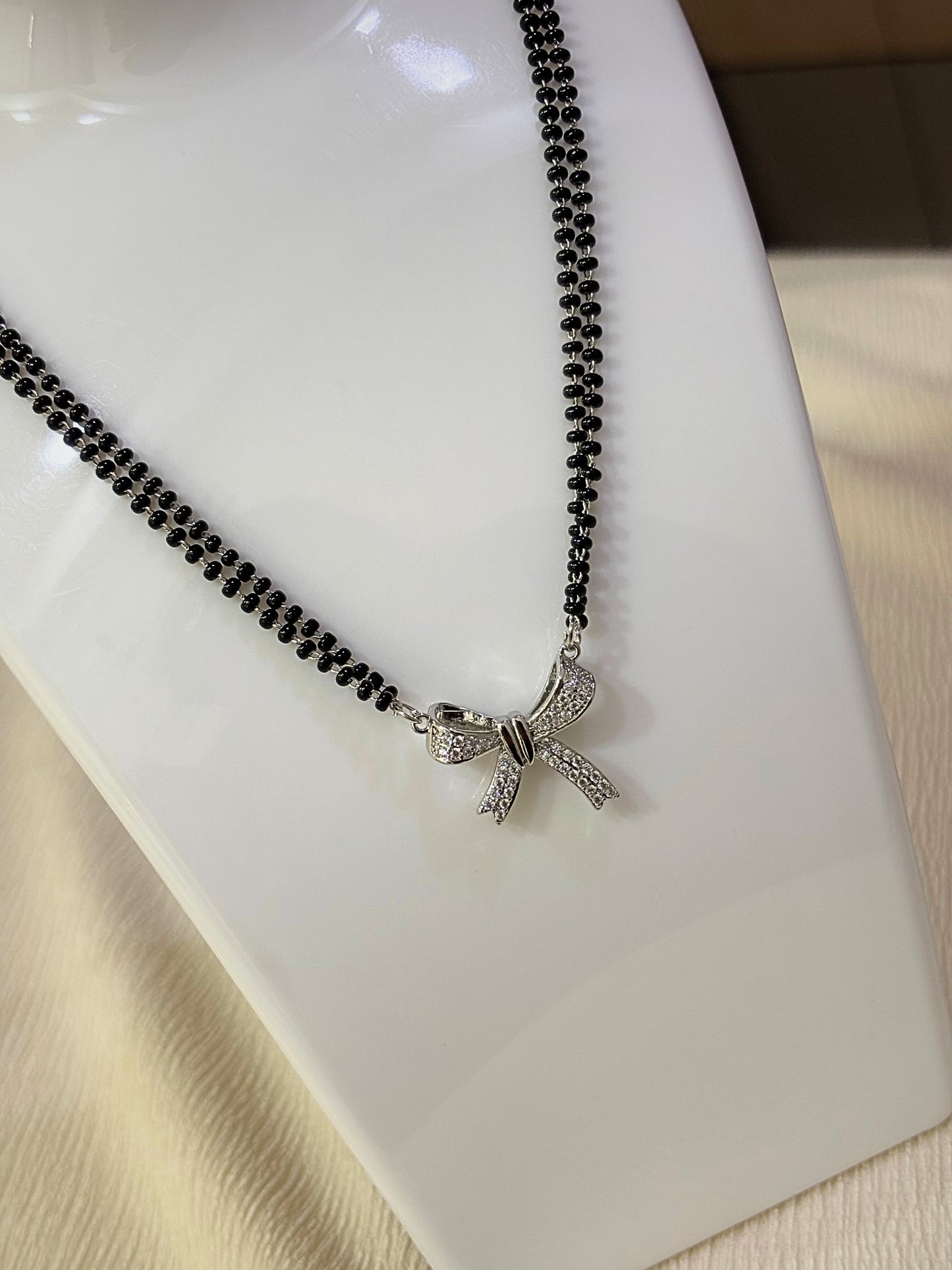 Sparkling Bow Charm Mangalsutra