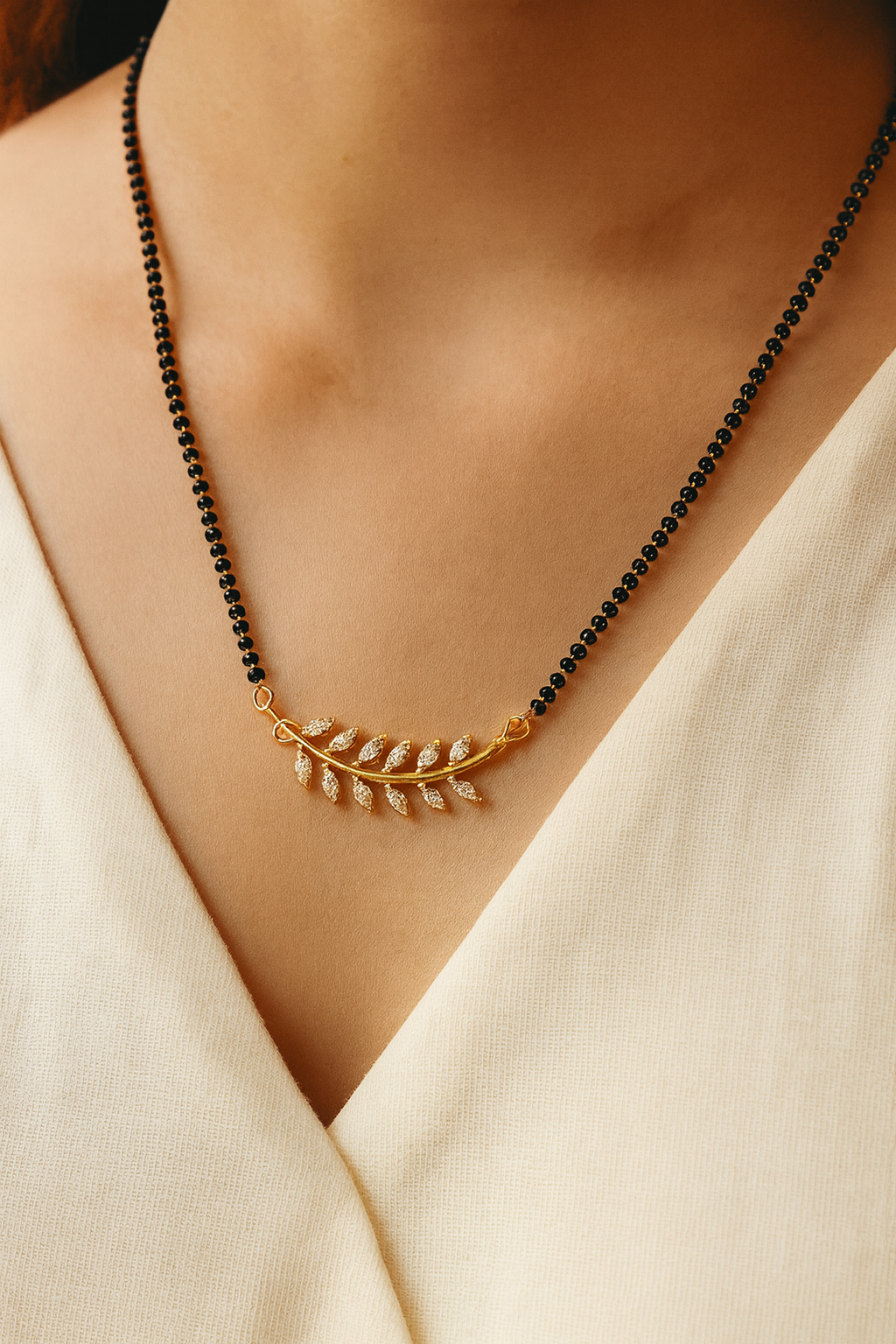 Sparkling Leaf Vine Mangalsutra