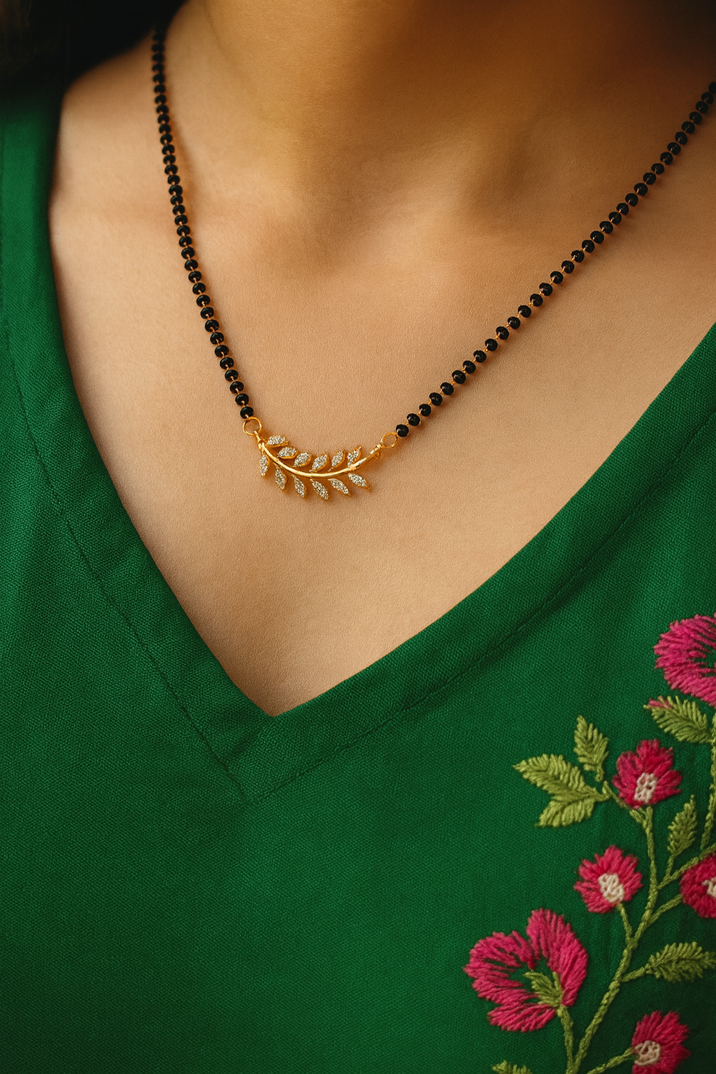 Sparkling Leaf Vine Mangalsutra