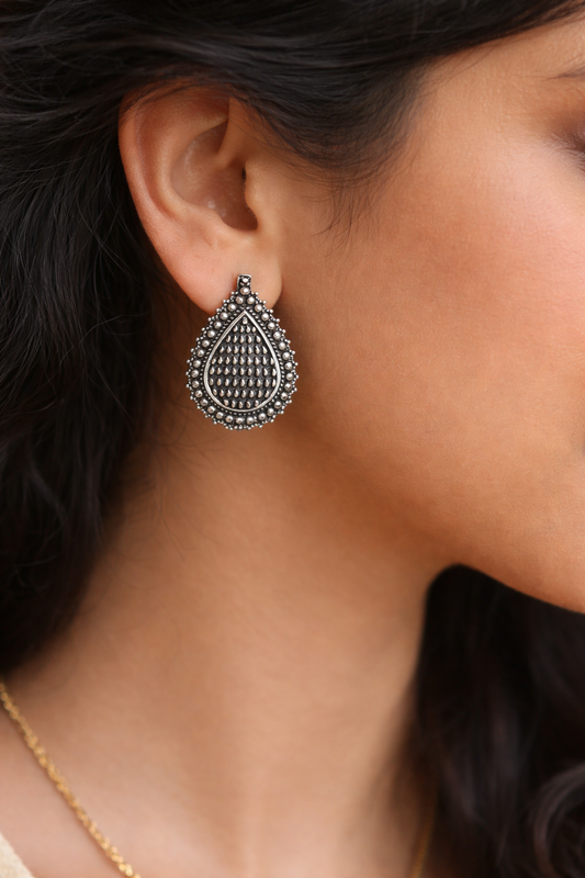 Elegant Teardrop Oxidised Studs