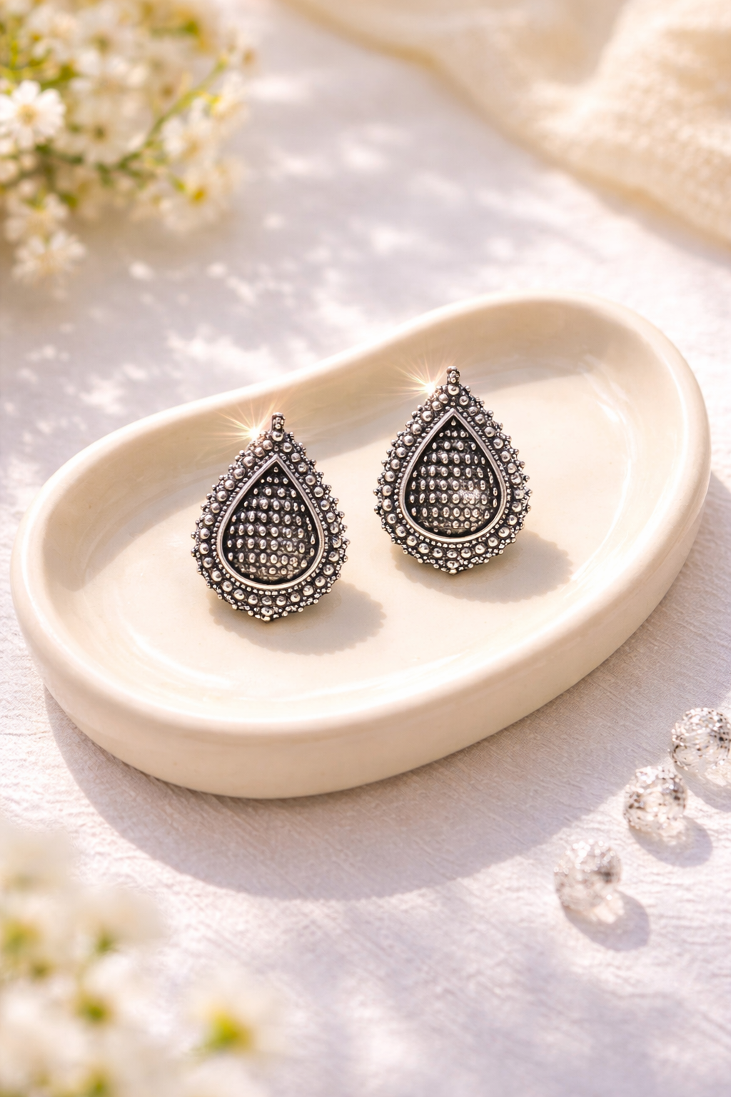 Elegant Teardrop Oxidised Studs