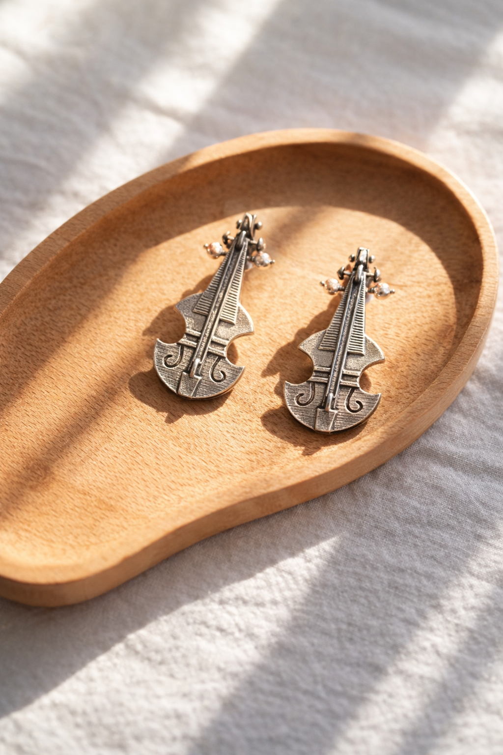Melodic Oxidised Violin Studs