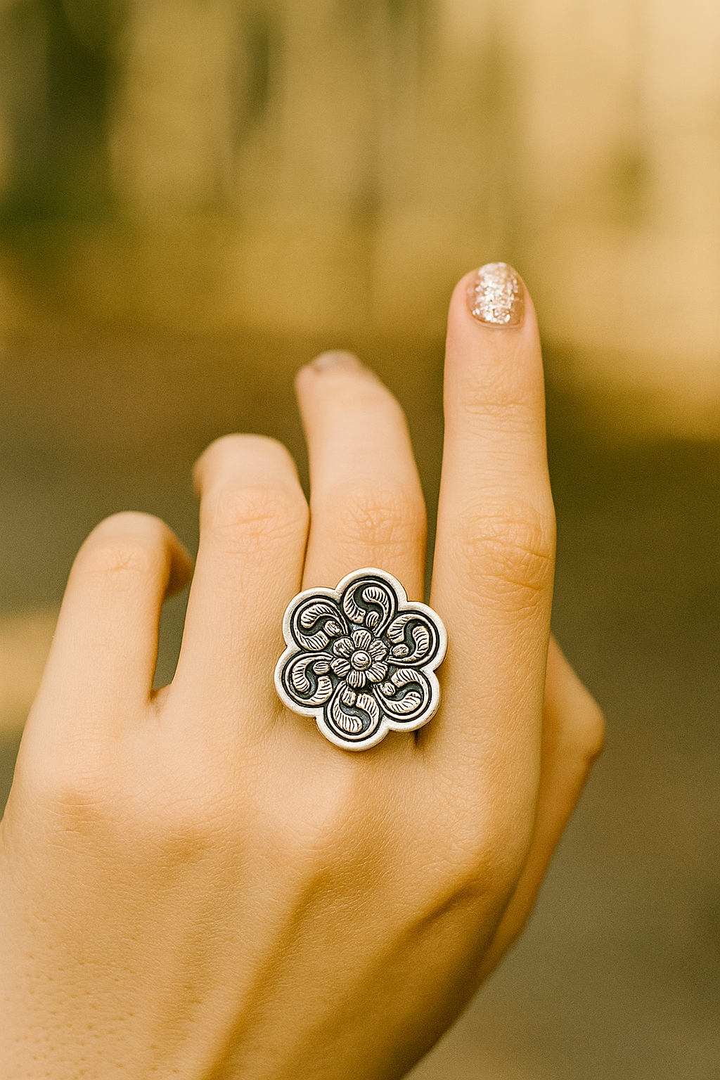 Double Flower Oxidised Ring – Floral Design with Center Flower