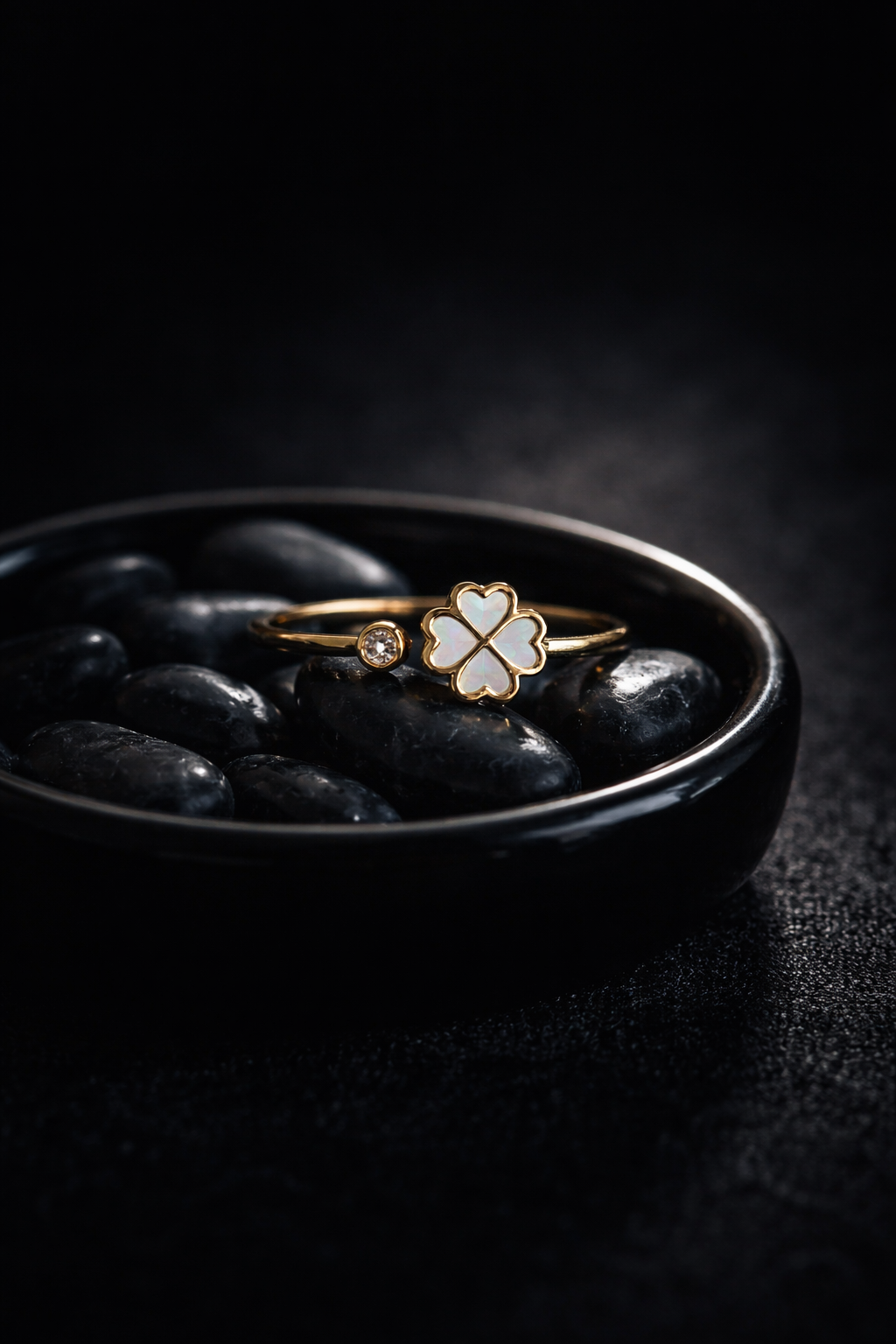 Lumi Clover Open Ring