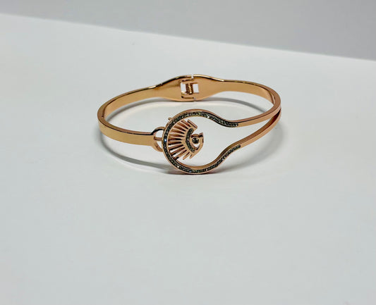 Rose gold and diamond kada