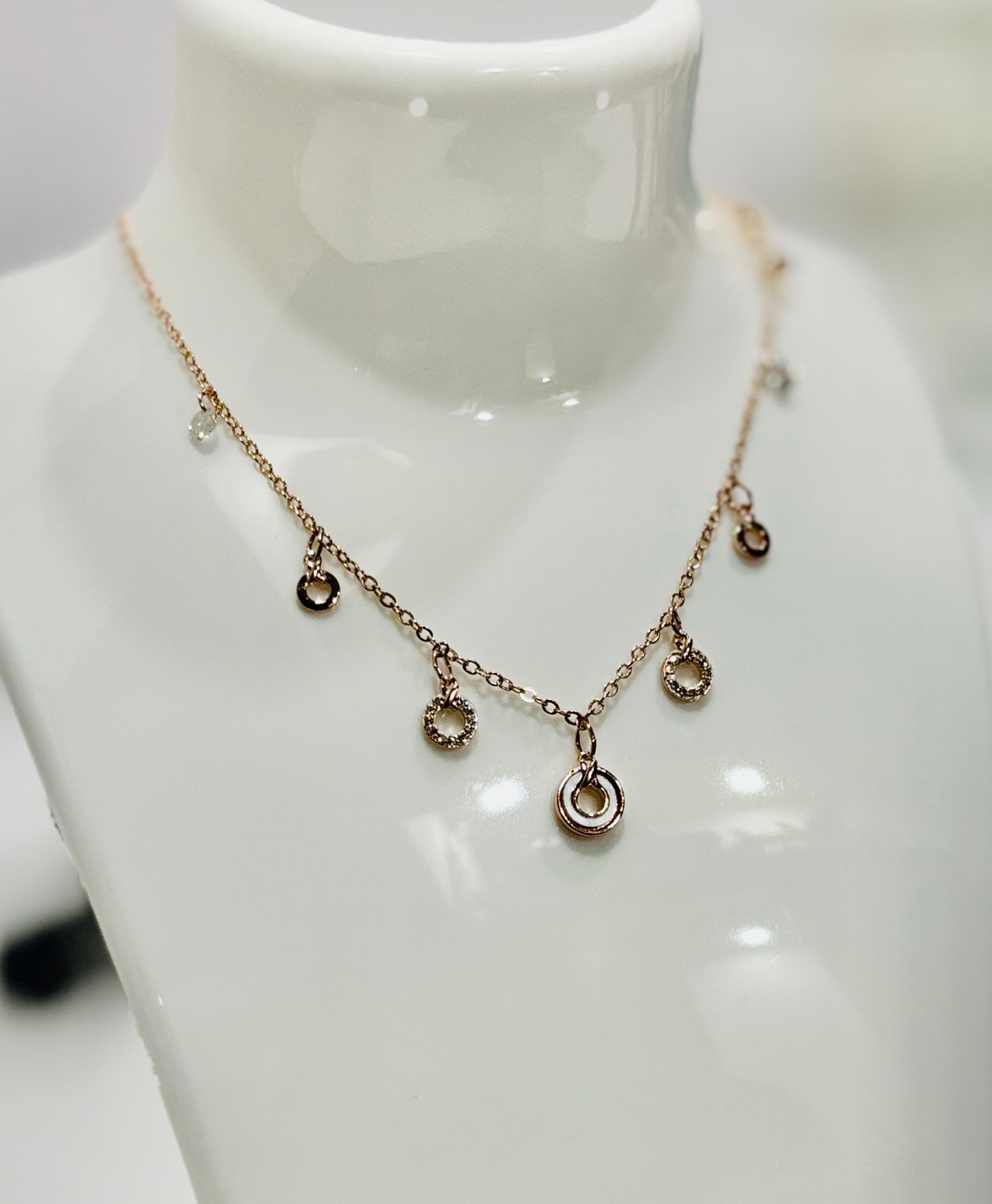 Rose gold choker necklace