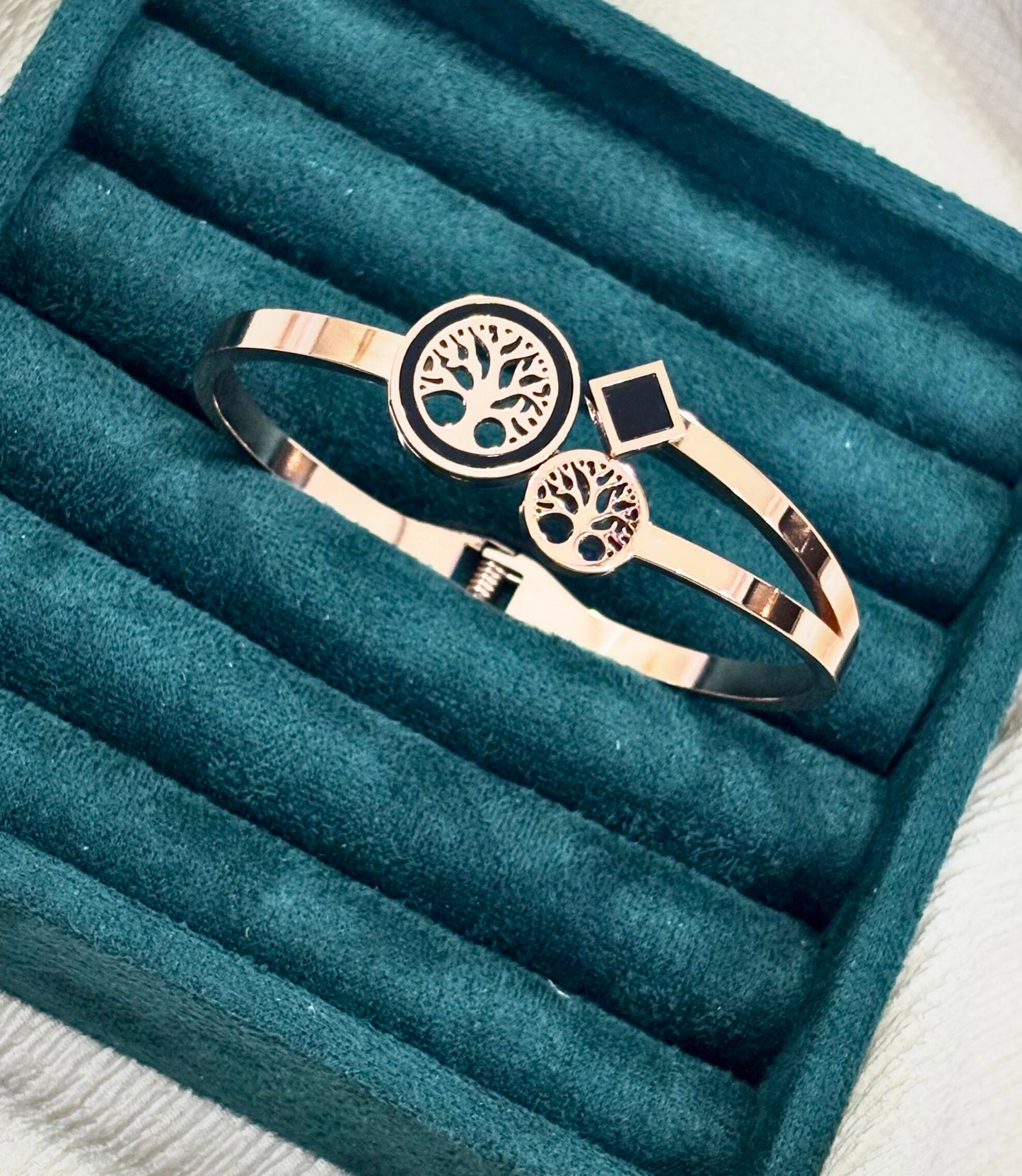 Rose-Gold Nature Charm Kada